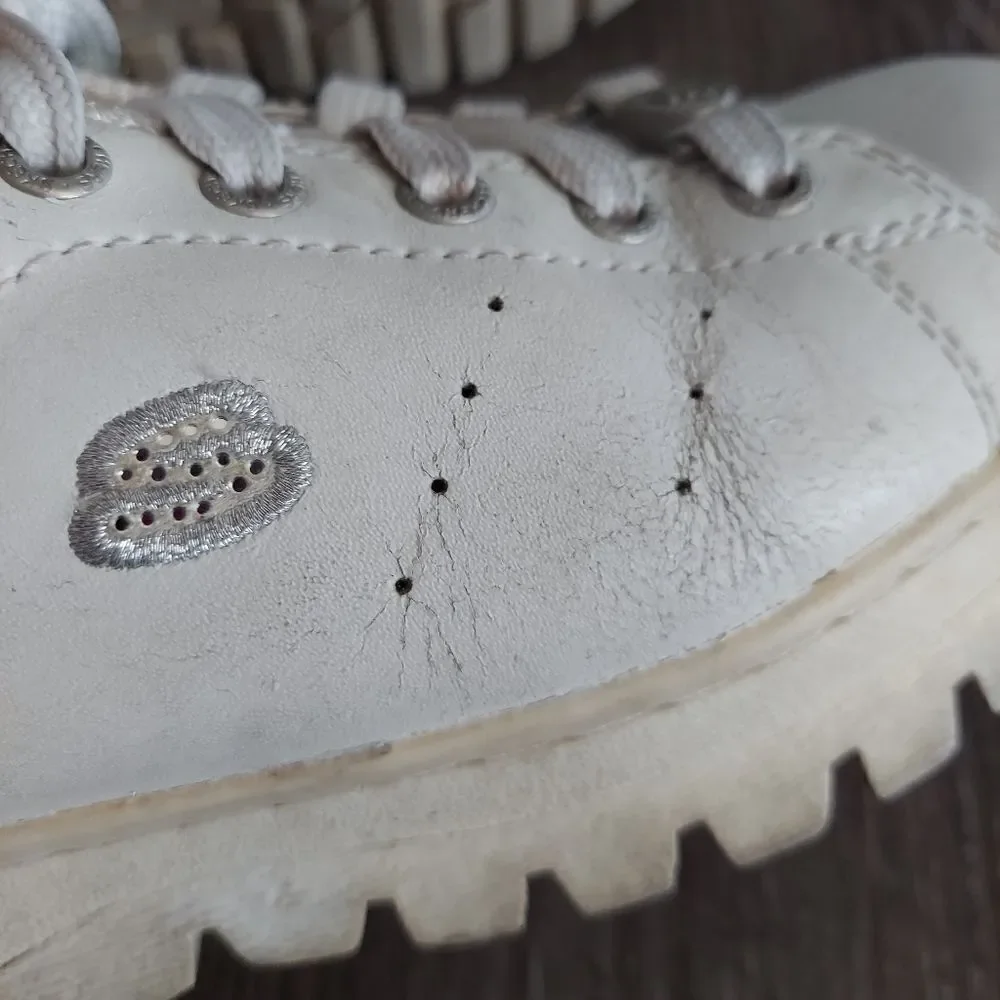 Vintage Y2K Skechers Chunky Platform Mules White Rhinestone Slip-on Sneaker 6
